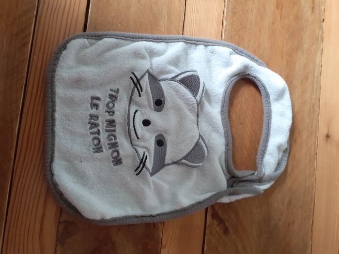 Bavoir - photo numéro 4