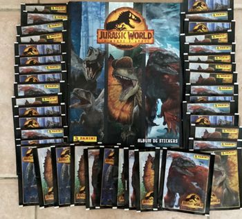 Panini - Jurassic Word - Album + 40 Pochettes Neuves