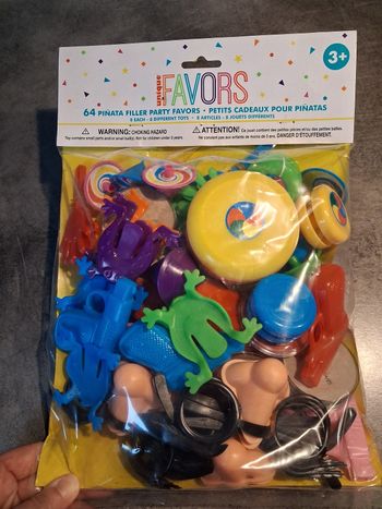 Lot jouets 
