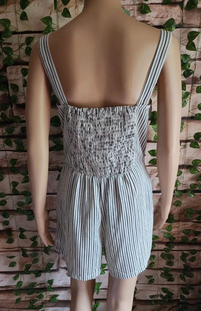 🌸Combishort Jennyfer Taille 36🌸 - photo numéro 5