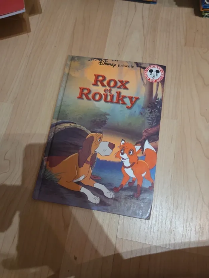 Livre disney rox et rouky