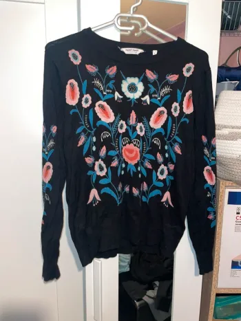 Pull léger nafnaf