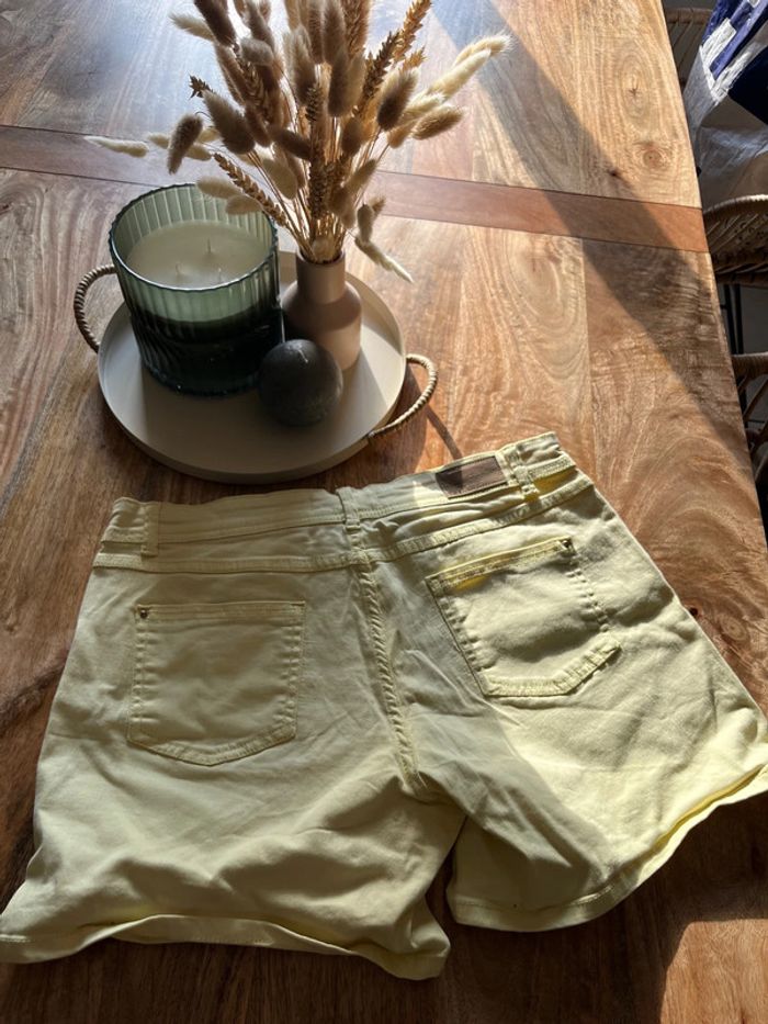 Short jaune pale Promod - photo numéro 4