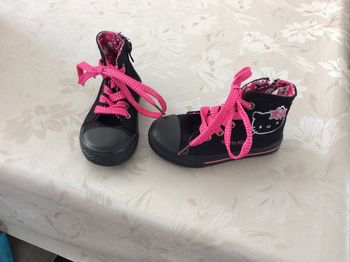 Baskets Hello Kitty 22