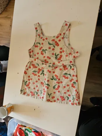 Robe cerise