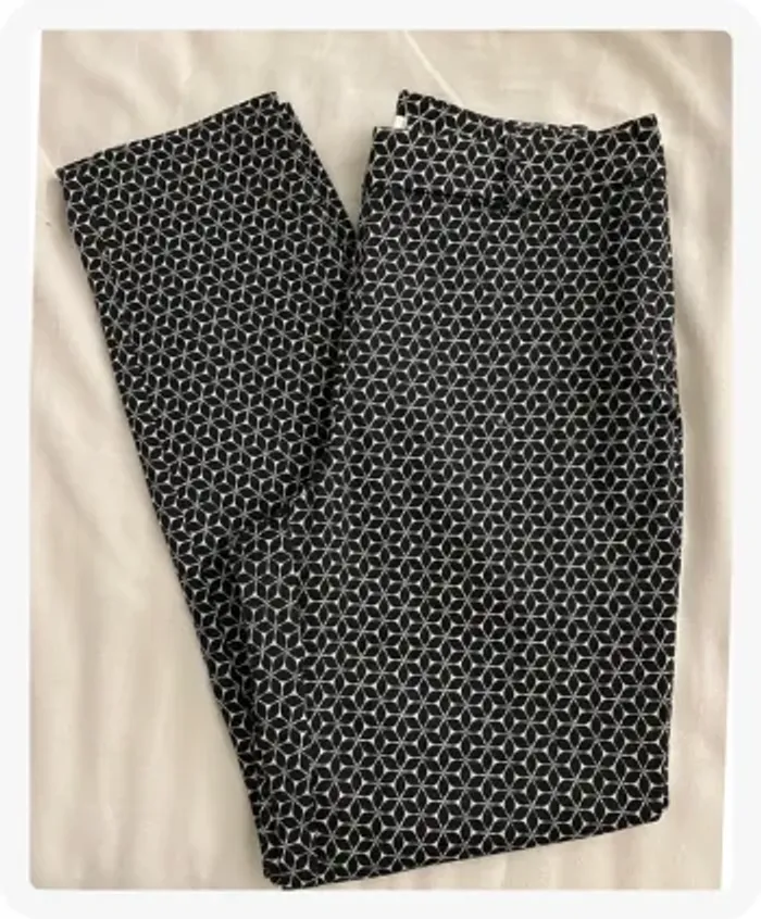 Pantalon imprimé graphique noir et blanc H&M