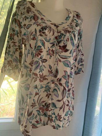 Blouse fleurie taille 40 M&Mode