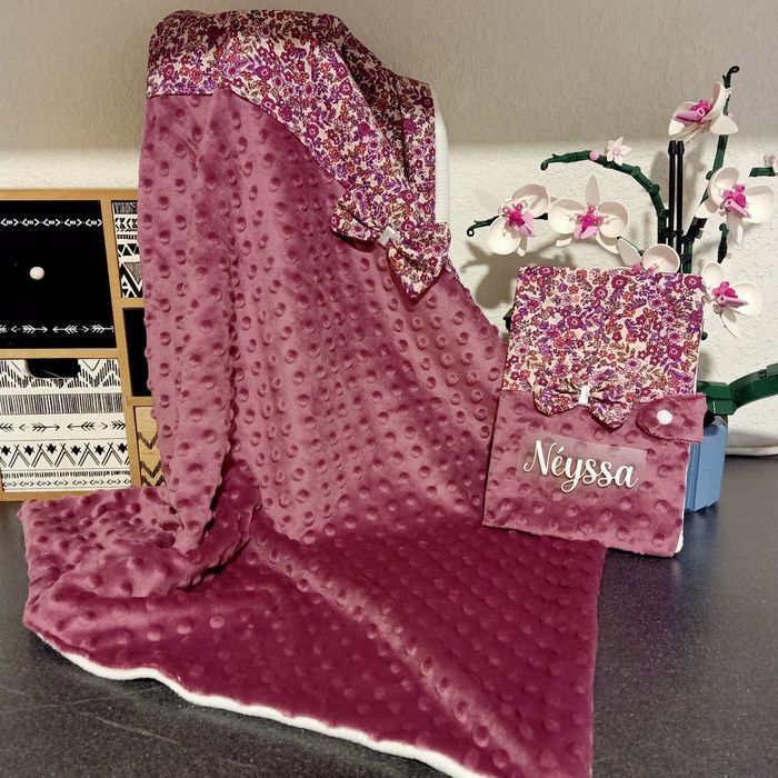 Couverture bébé et protège carnet - photo numéro 7