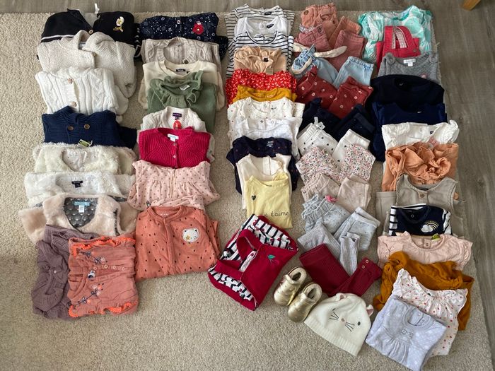 Lot de vêtements 6 à 18 mois fille