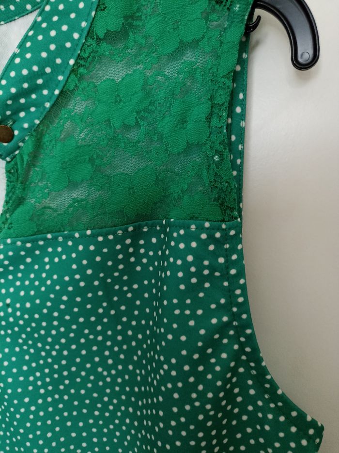 Haut vert - photo numéro 3