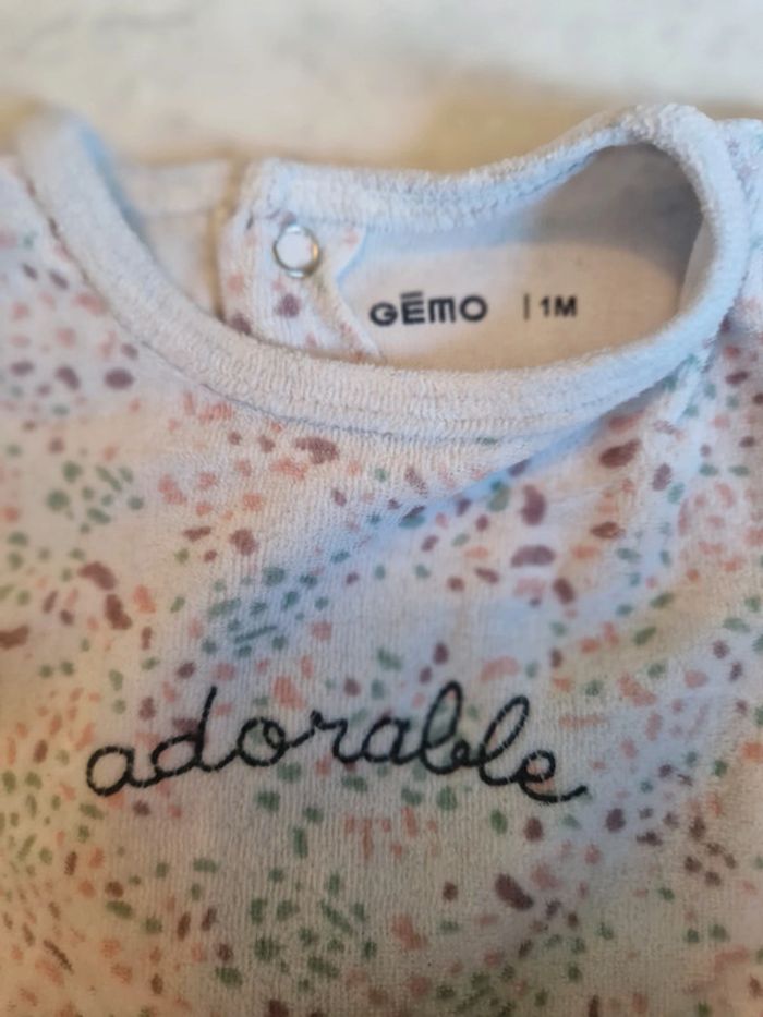 Pyjama 1 mois - photo numéro 2