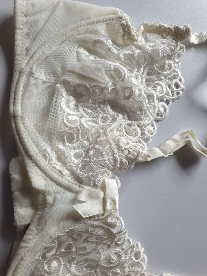 Soutien gorge Françoise Saget 95C - photo numéro 3