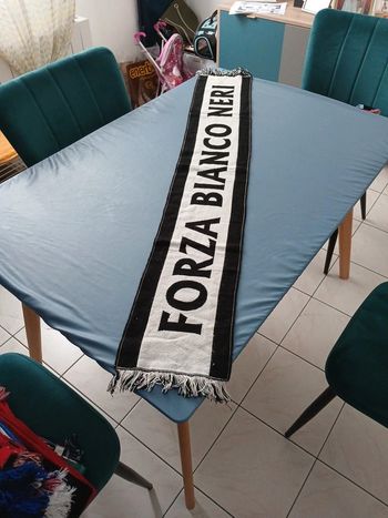 Écharpe foot Juventus Turin Italie italia