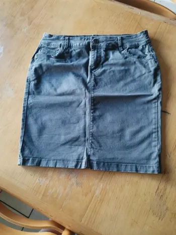 Jupe droite Camaïeu 38