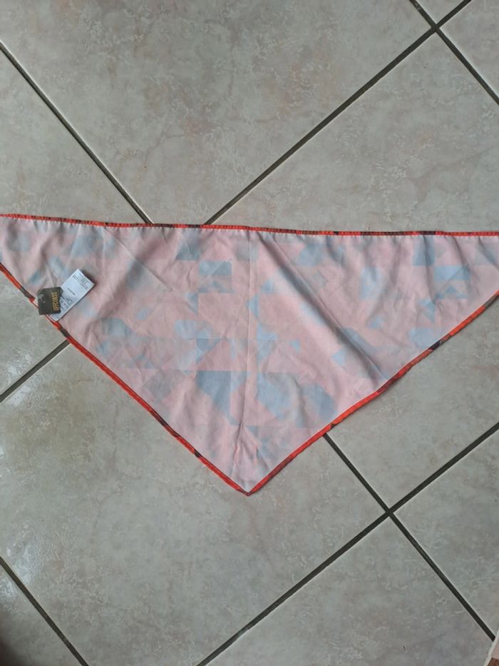 Foulard triangle - photo numéro 3