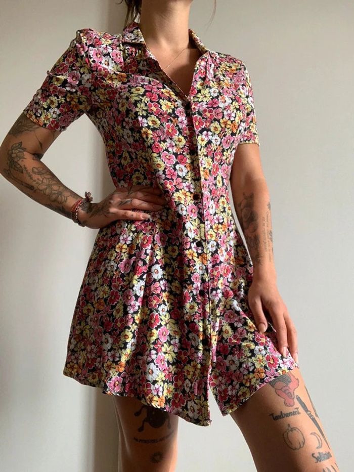Robe fleurs colorée Tally Weijl taille 34 xs
