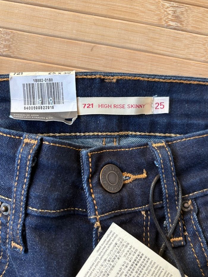 Jean Levi’s 721 high-rise skinny - photo numéro 5