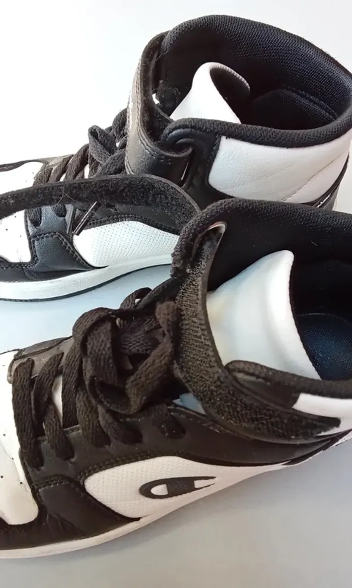 Basket pointure 39 marque Champion - photo numéro 4