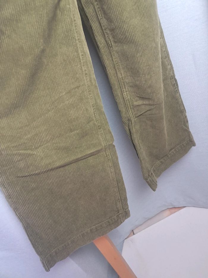 Maison 123 pantalon velour kaki jambes larges T 36 - photo numéro 4