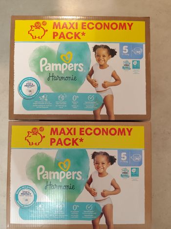Couches Pampers harmonie