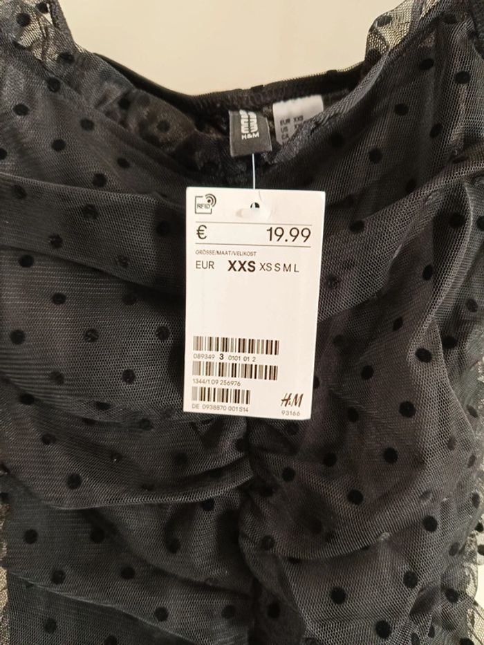 H&M robe courte noire, pois noire - photo numéro 3