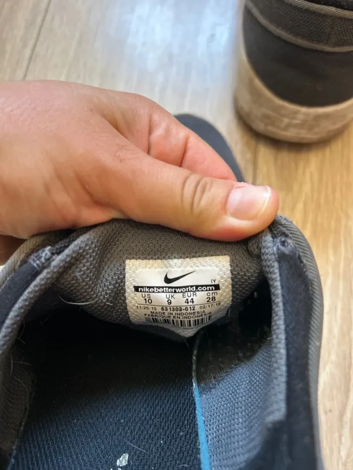 Baskets Nike 44 - photo numéro 4