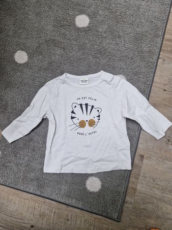 Tee shirt