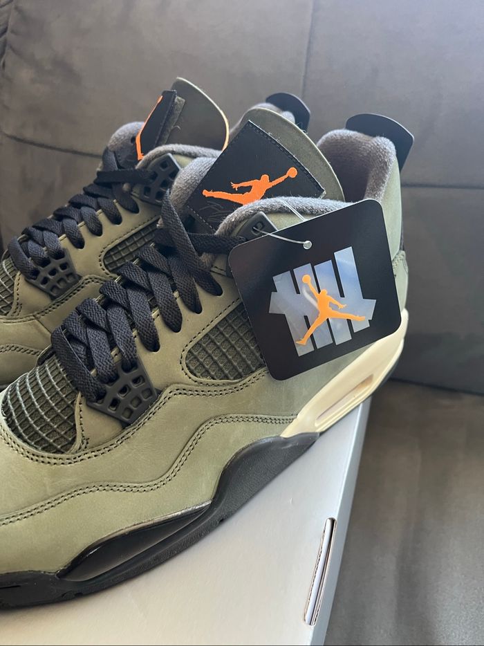 Air Jordan 4 X Undefeated Deep Green 45 - photo numéro 4
