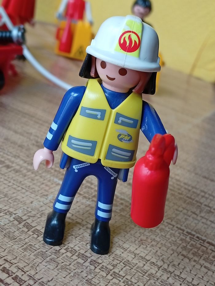 Playmobil univers pompier - photo numéro 5