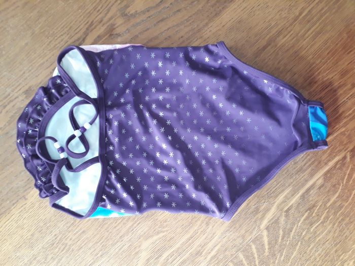 2 maillots de bain fille Disney 6 ans - photo numéro 2
