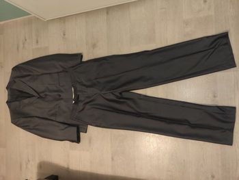Costume gris satiné veste 46-48 pantalon 40