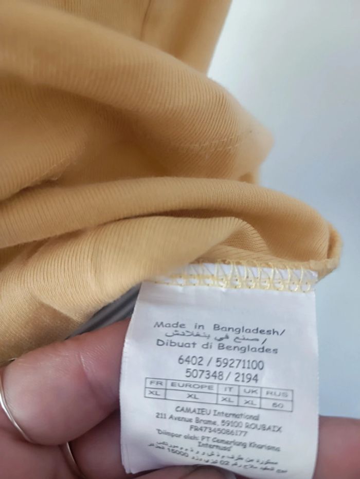 🌸 Tee shirt Jaune Camaïeu taille XL - photo numéro 4