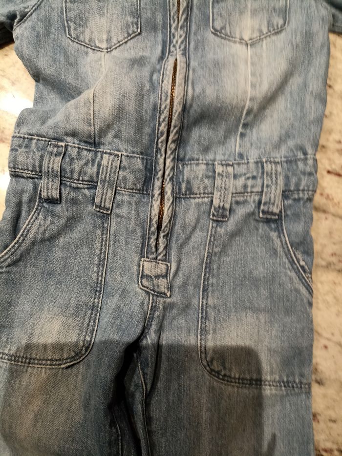 Salopette en jean - photo numéro 3