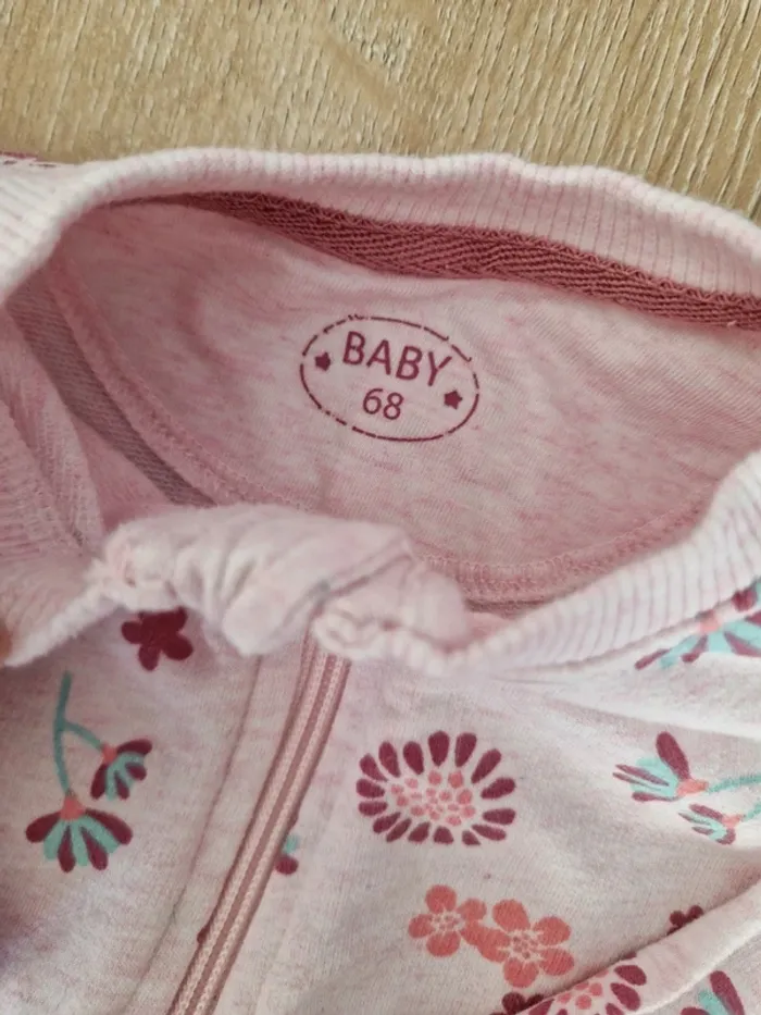 Combinaison fleurie rose bébé fille 6 mois - photo numéro 2
