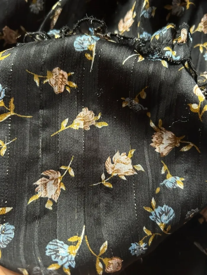 Robe dos ouvert - photo numéro 3