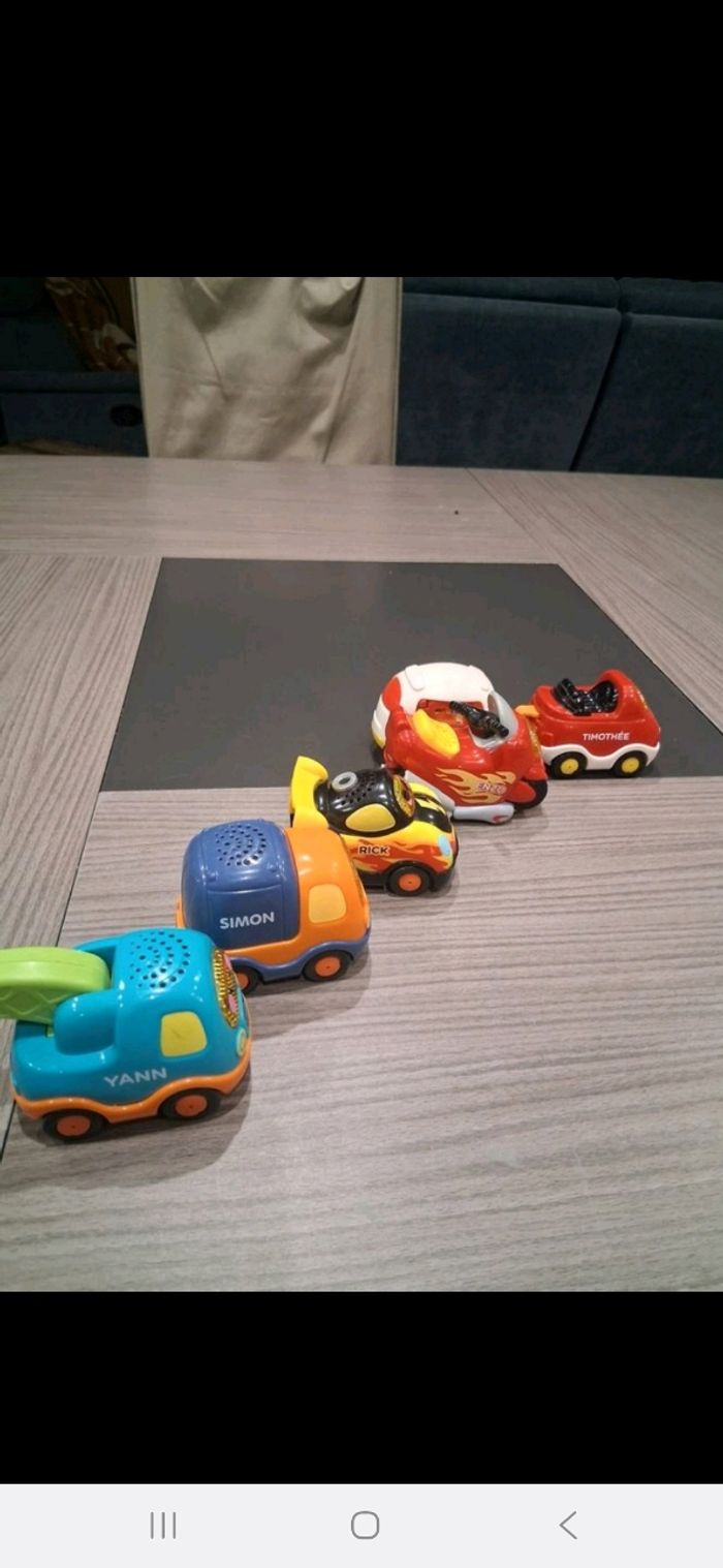 Tut tut bolide - photo numéro 2