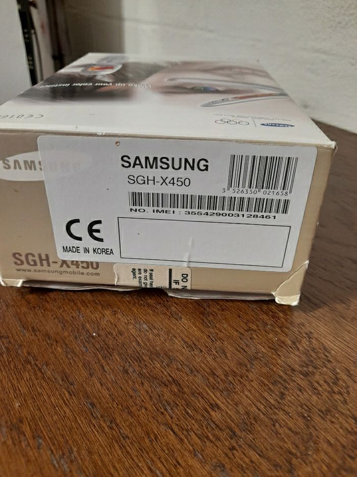 Téléphone portable a clapet marque Samsung - photo numéro 7