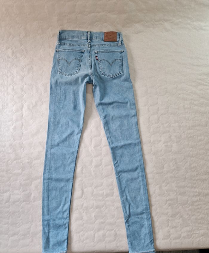 Jeans femme Levi's Strauss  710 , super skinny  , taille 34  , bleu - photo numéro 2