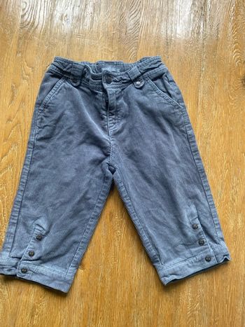 Bermuda en velours côtelé gris taille 114