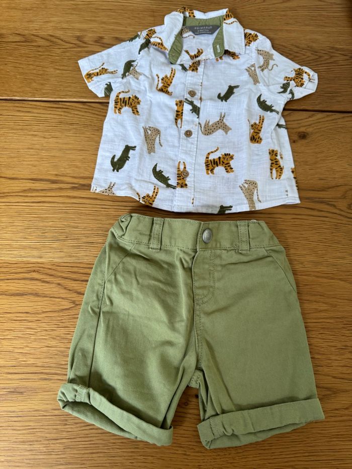 Ensemble savane Primark 6 9 12 mois très bon état bébé garçon short t shirt