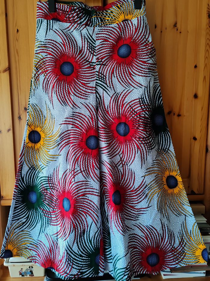 Pantalon large ou jupe