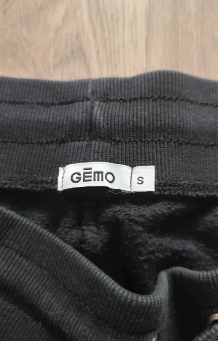 Lot de vêtements Taille S - photo numéro 3