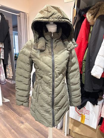 Doudoune ZARA taille S - Neuve