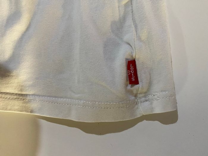 Teeshirt levîs taille 10 ans enfants - photo numéro 3