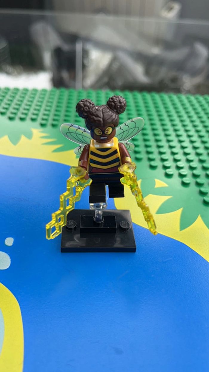Minifig Bumblebee
