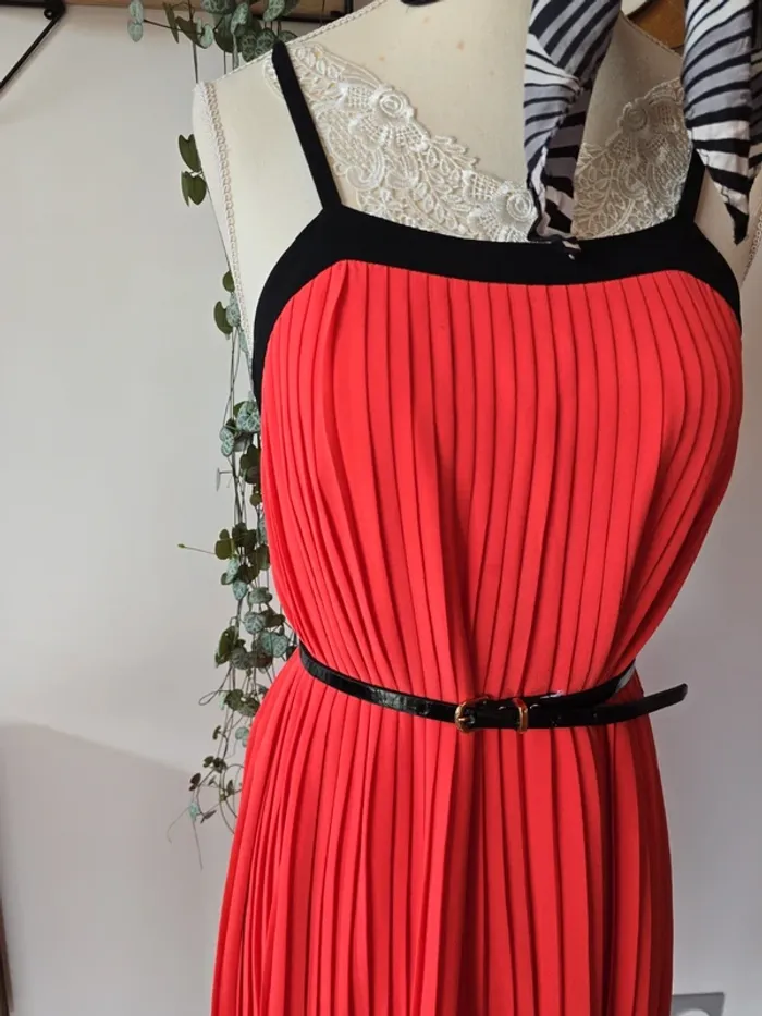 Robe rétro - photo numéro 3
