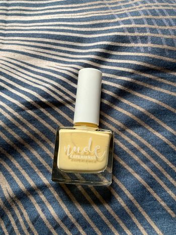 Vernis nude expérience neuf