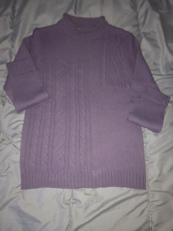 Pull violet