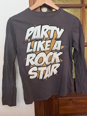 Pull fin taille 11-12 ans (146-152)