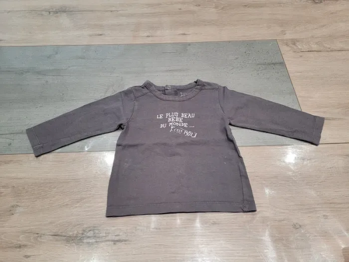 T shirt